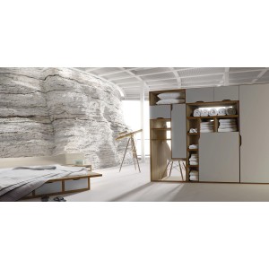 Dekorative, weiße Spanplatte (140x103x1,6 cm) für Möbel- und Innenausbau.