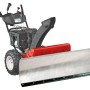 MTD Schneefräse mit montierter Gummischürfleiste am Schneeräumschild zum Schutz von Bodenplatten.