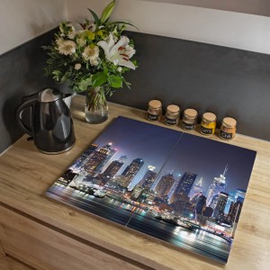 2-teilige Glas Herdabdeckplatte mit New York Motiv, auch als Schneidebrett nutzbar.