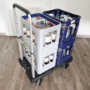 TRUTZHOLM Plattformwagen klappbar mit Getränkekisten, Traglast 150 kg, ideal für Transport.
