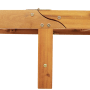 Detailansicht: Holz-Sonnenliege mit Rädern, Akazienholz, geölt. Stabile Konstruktion.