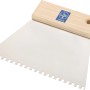LUX Leimverteiler Classic 150 mm mit 4x4 mm Zahnung für gleichmäßigen Klebstoffauftrag.