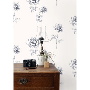 ESTAhome Vliestapete mit blauem Rosenmuster im Vintage-Stil.