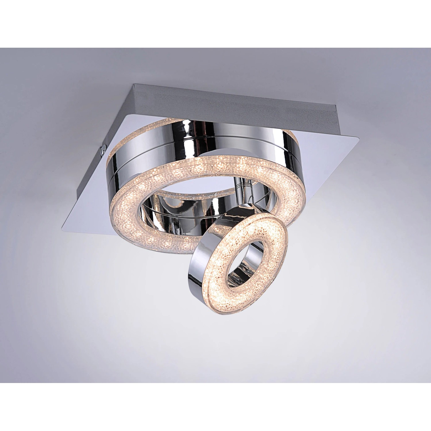 Moderne LED-Deckenleuchte Tim Chrom, 17x17 cm, mit drehbarem Leuchtring für warmweißes Licht.