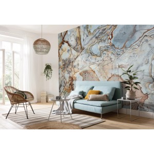 Komar Vlies Fototapete Marble (400x250 cm) im Wohnraum mit Marmor-Optik.