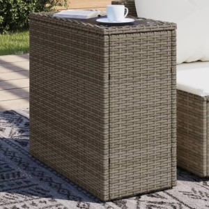 Grauer vidaXL Garten-Beistelltisch aus Rattan mit Glasplatte, ideal für Terrasse und Garten.