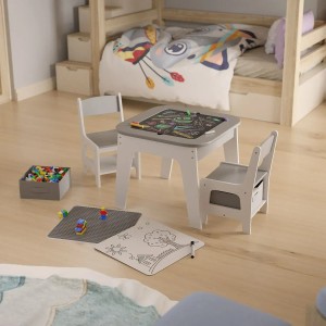 Juskys Kindersitzgruppe Milou Grau mit Tisch, 2 Stühlen und Stauraum für Kinder.