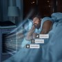 Mobiles Tectake Klimagerät Notos, weiß, kühlt leise im Schlafzimmer. Mann schläft, mit Schlafmodus und Timerfunktion.