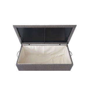 Geöffnete graue Poly-Rattan Kissenbox (250l) der Serie Premium. Ideal zur Aufbewahrung von Gartenartikeln.