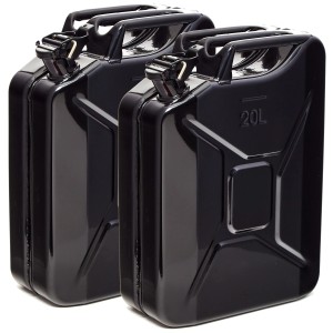 Zwei schwarze 20L BW Kraftstoffkanister aus Metall, ideal als Reservekanister für Benzin, Diesel und E10.