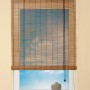 OBI Bambus-Raffrollo, 120x160 cm, dunkle Eiche, am Fenster mit Zugschnüren.