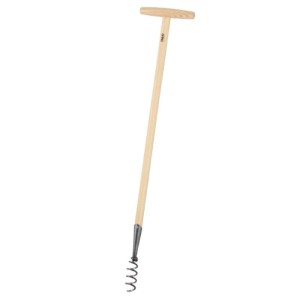 D&O Löwenzahnzieher mit T-Stiel (80 cm) aus Borstahl und Eschenholz für rückenschonendes Arbeiten.