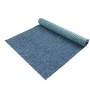 Blauer Primaflor Rasenteppich Green, 2x6,5m, gerollt und ausgerollt.