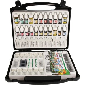 JBL ProAquaTest Lab ProScape Wassertestkoffer für Aquarien: Test-Set mit Zubehör zur Wasseranalyse.