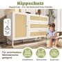 Weiße Merax Kommode mit Rattanfront, Goldgriffen. Kind liest, zeigt Sicherheit. Ideal für Wohn-, Schlaf-, Esszimmer.
