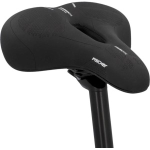 Schwarzer Fischer Fahrradsattel Touren mit Memory Foam für hohen Komfort.