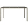 Grauer vidaXL Gartentisch aus Rattan mit Glasplatte, 150x90 cm.