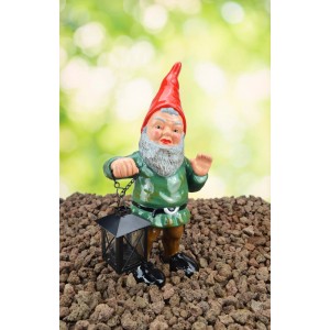 Heissner Gartenzwerg Waldemar (34 cm) mit Laterne als Dekoration für den Garten.