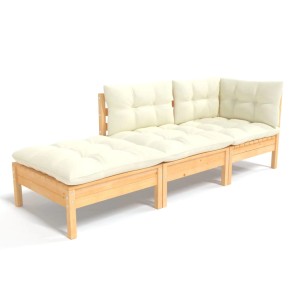 3-teiliges Garten Lounge Set aus Kiefernholz mit creme Kissen.