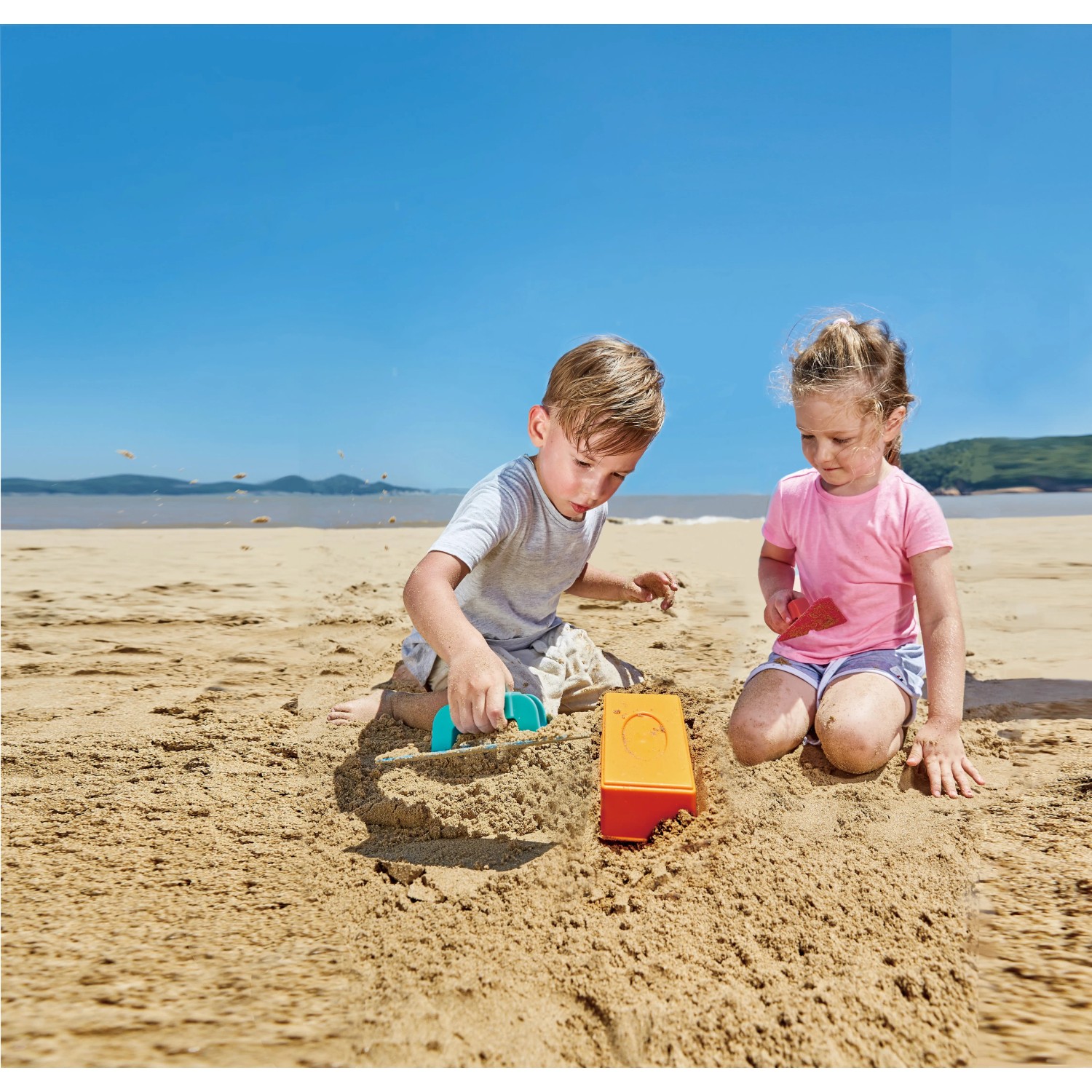 Hape Meerestiere Sandspielzeug – 5-teiliges Set Für Kinder Ab 18 Monaten