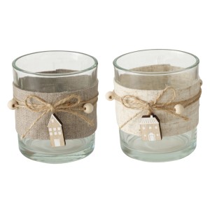 Windlicht Nordy 2er-Set von Boltze Home, transparent-braun, mit Holzhaus-Dekor und Juteband.