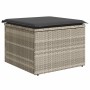 Hellgrauer vidaXL Gartenmöbel-Fußhocker aus Rattan mit dunklem Kissen.