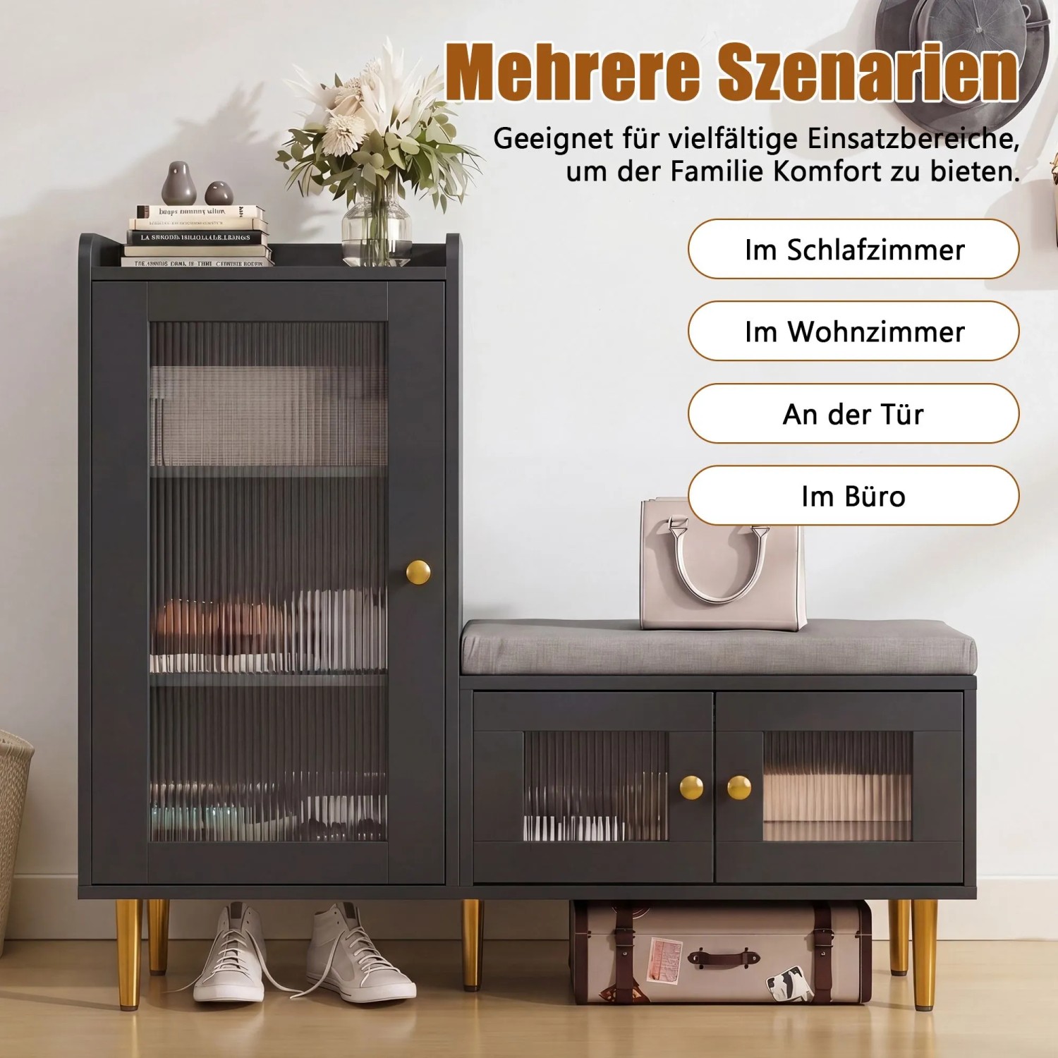Schwarze Schuhkommode Holzoptik mit Sitzbank, Glastüren, goldfarbenen Griffen und Beinen. Ideal für Flur.