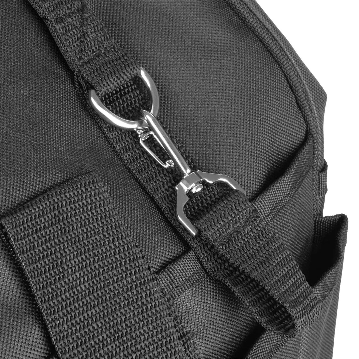 Detailaufnahme: Karabinerhaken am Tragegurt der STAHLWERK Werkzeugtasche.
