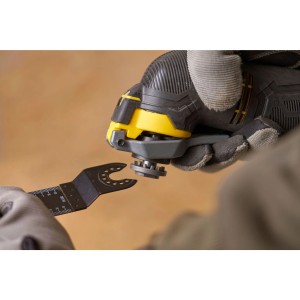 Stanley Fatmax Akku-Multifunktionswerkzeug mit Zubehör im Detail.