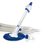 Gre Automatischer-Poolreiniger für Einbau- und Aufstellbecken, weiß mit blauem Bürstenkopf und Zubehör.