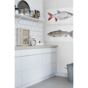 ESTAhome Wandtattoo mit Fischmotiv in Grau und Rot (97x48,5 cm) im Küchenambiente.