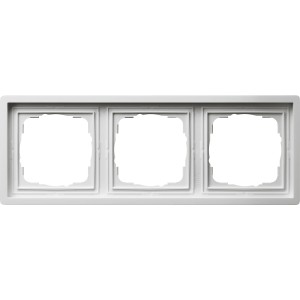 Gira Abdeckrahmen 3-fach Fläche, reinweiß, für Schalter und Steckdosen.