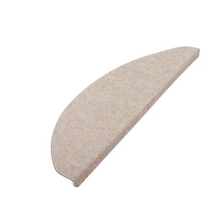 Beige, halbrunde Karat Stufenmatte Leipzig, 21x65 cm, selbstklebend für Treppenschutz.