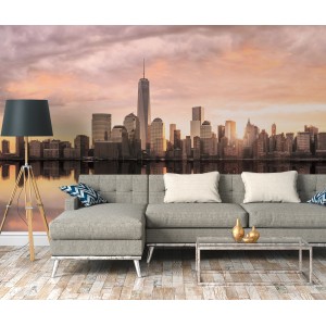 Fototapete New York Skyline in Grau und Gelb, angebracht im Wohnzimmer hinter einer Couch.