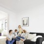 Weißer Philips LED-Spot Star mit 3 Leuchten im Wohnzimmer.