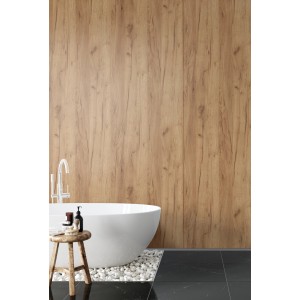 Kronoflooring Wandpaneel Rock the Wall Gold Craft Oak im Badezimmer-Design.