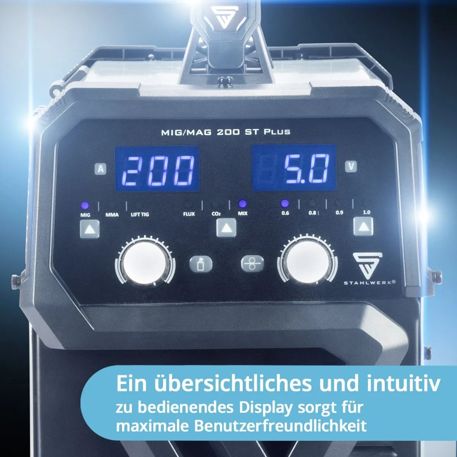 STAHLWERK MIG MAG 200 ST Schweißgerät: Detailaufnahme des Bedienfelds mit digitaler Anzeige.