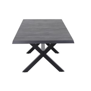 Rechteckiger, ausziehbarer Gartentisch Sincro Wood Grey von Siena Garden mit schwarzem X-förmigen Tischgestell.