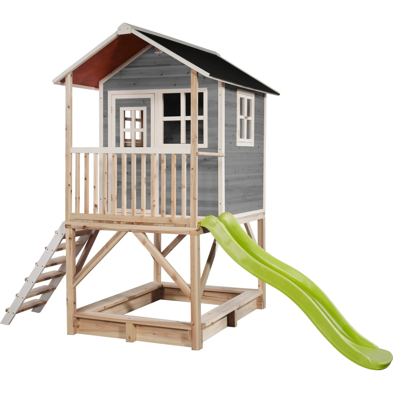 Graues EXIT Loft 500 Holzspielhaus mit Rutsche, Sandkasten und Leiter.