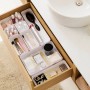 Weißer SmartStore Compact Sort 30x20 Organizer im Badezimmer Schubladensystem.