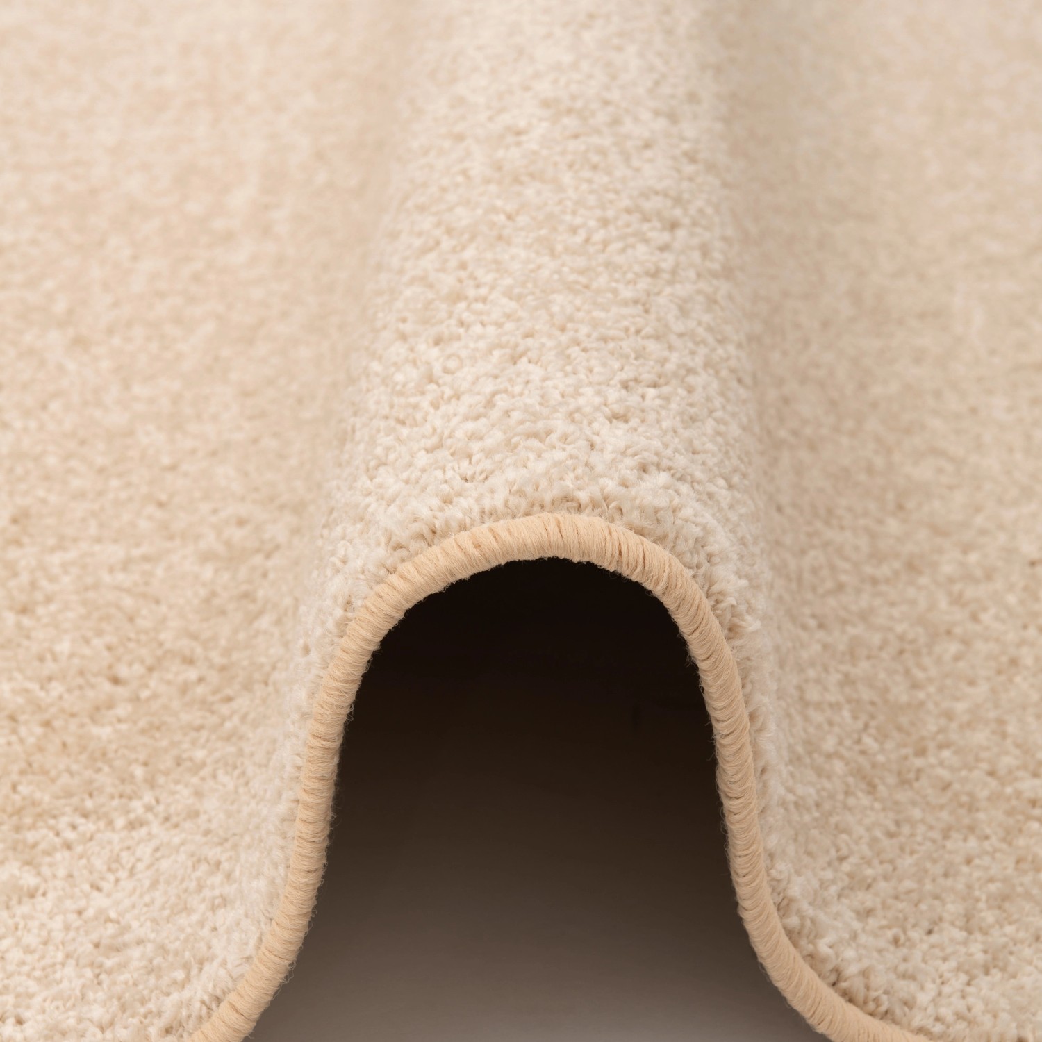 Detailansicht: Beige Snapstyle Hochflor-Teppich Cottage, Langflor, 80x320cm.