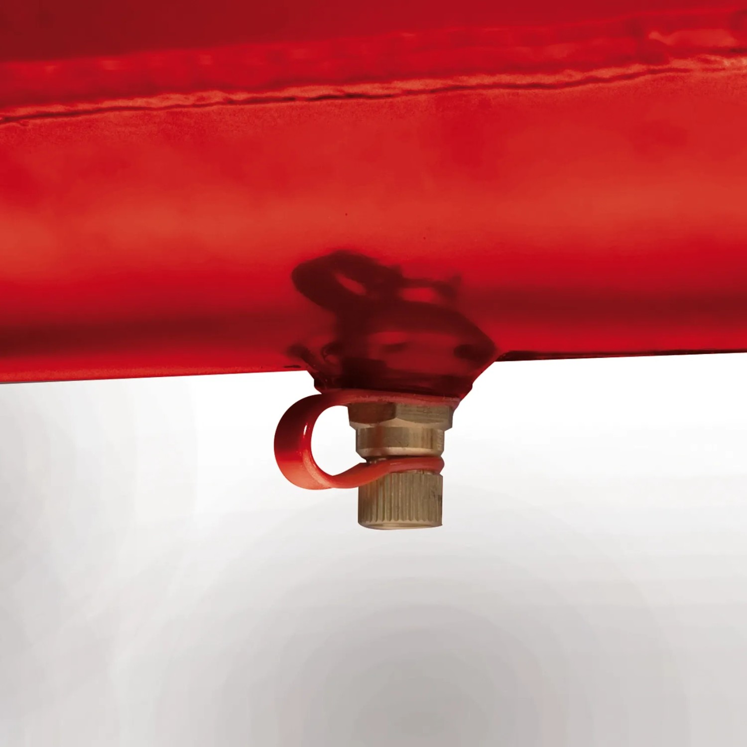 Detailaufnahme: Kondensatablassschraube am Einhell Kompressor TC-AC 420/50/10 V.