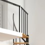 Dolle Spindeltreppe Calgary, Ø 120 cm, anthrazitfarbene Metallelemente und Holzstufen.