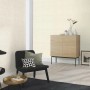 Wohnraum mit Rasch Vliestapete Factory IV 429213 in Offwhite, Uni-Design.