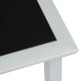 Detailansicht Tischplatte des cremeweißen Sonnenliegen Sets mit Tisch von VidaXL.