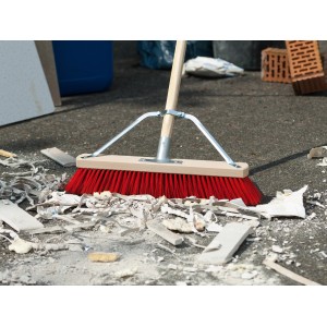 LUX Straßenbesen Professional Elaston 45 cm zum Zusammenkehren von grobem Schmutz.