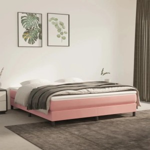 Rosa Taschenfederkernmatratze 160x200 cm mit weißer Liegefläche und Samtbezug im Schlafzimmer.