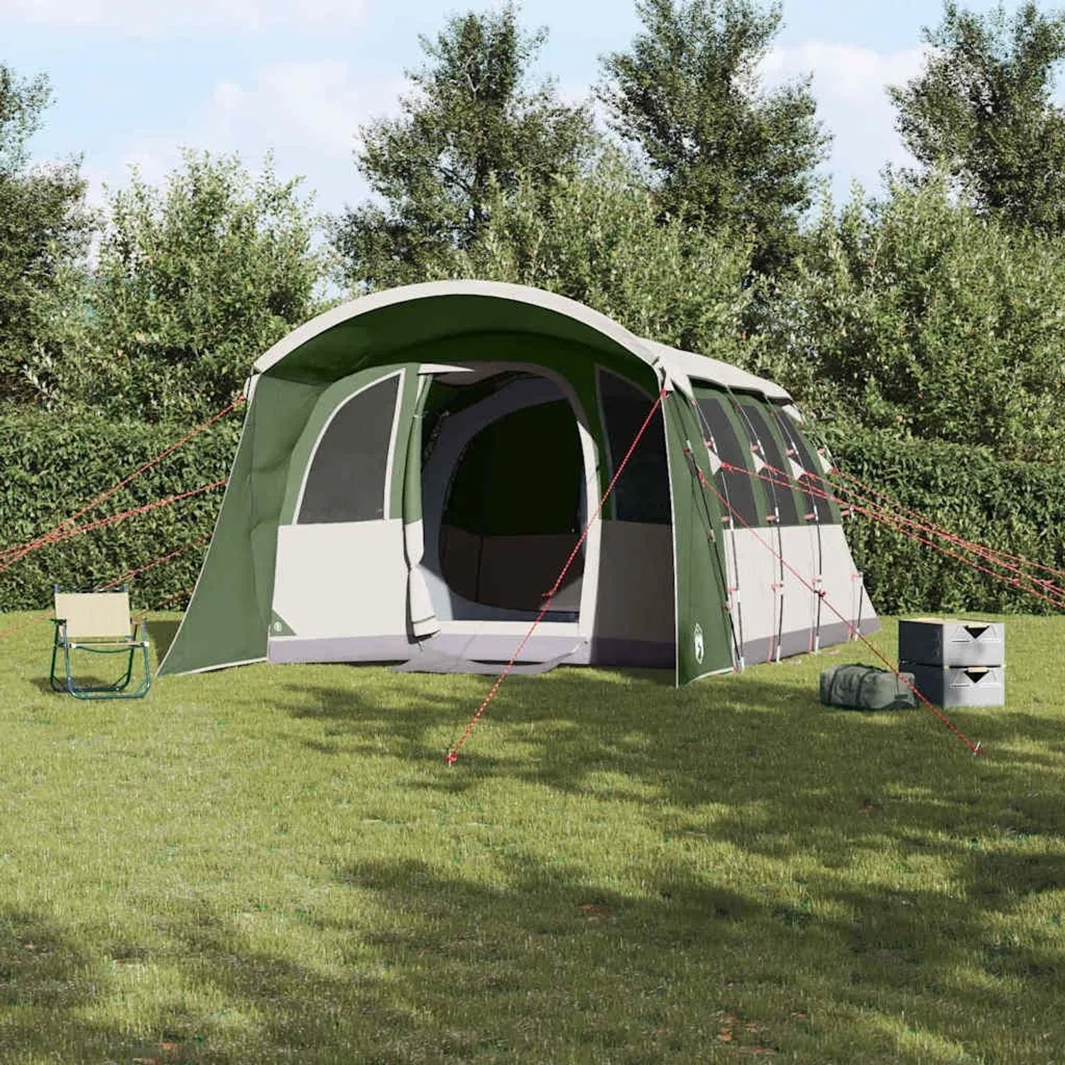 Großes grünes vidaXL Campingzelt aus Polyester auf Rasen. Ideal für Outdoor, Garten & Reisen.