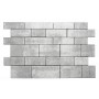 Grau-alpines Mehrformat-Pflaster Parchetto Beton, verlegt als Mauerwerk.