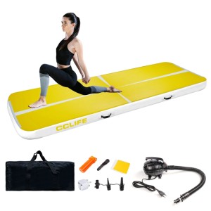 Gelbe CCLIFE Airtrack Matte mit Frau beim Training, inkl. elektrischer Luftpumpe & Tragetasche für Gymnastik & Sport.